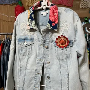 095 Denim Jacket