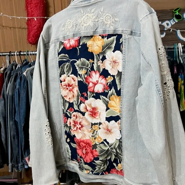 095 Denim Jacket
