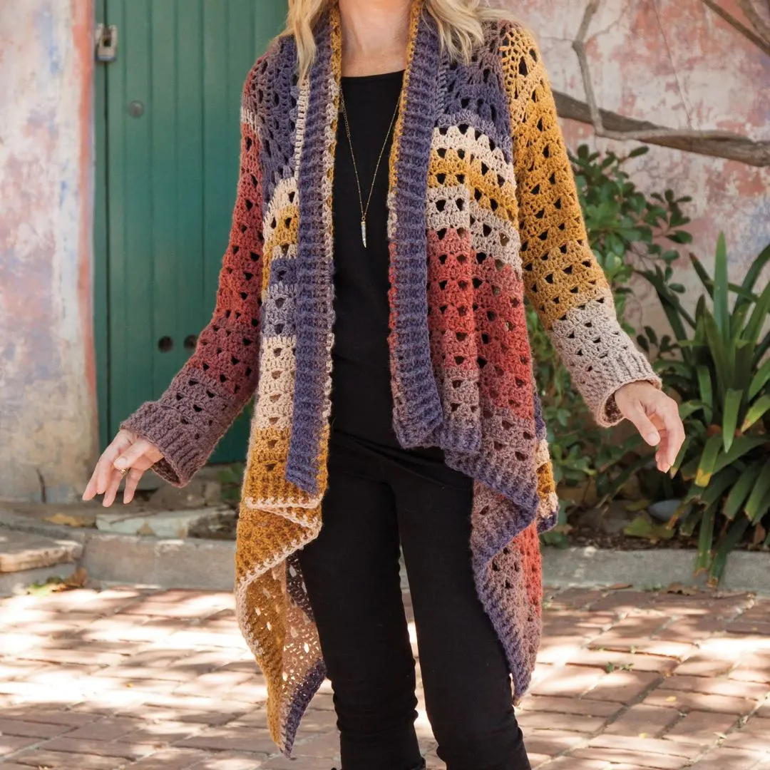 Annie's Crochet Best of Annie's Signature Designs: Apparel