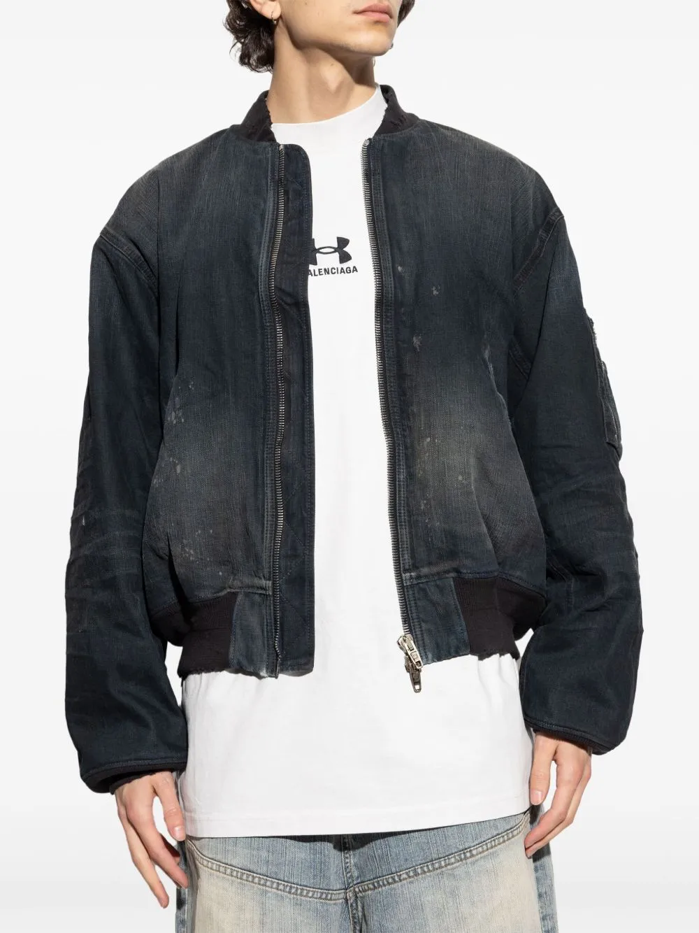 BOMBER JACKET