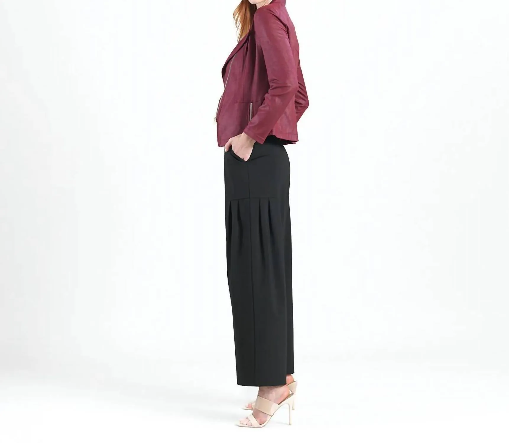 Clara Sun Woo - Leather Jacket With Hem Zip