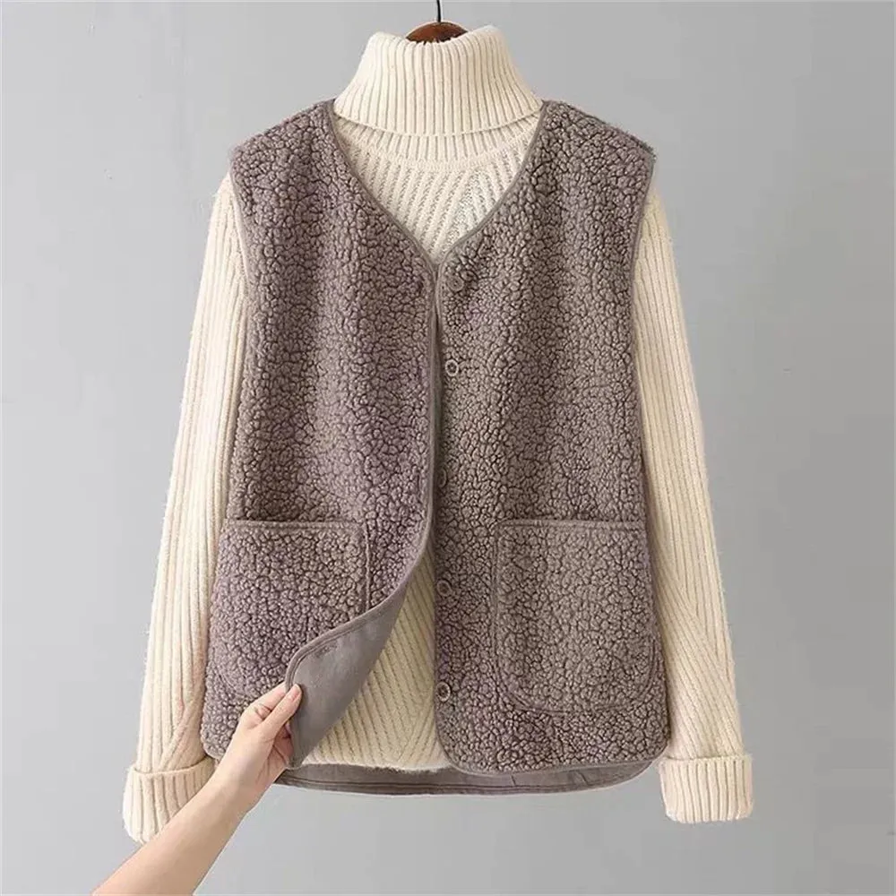 Fiona | Cozy Classic Vest