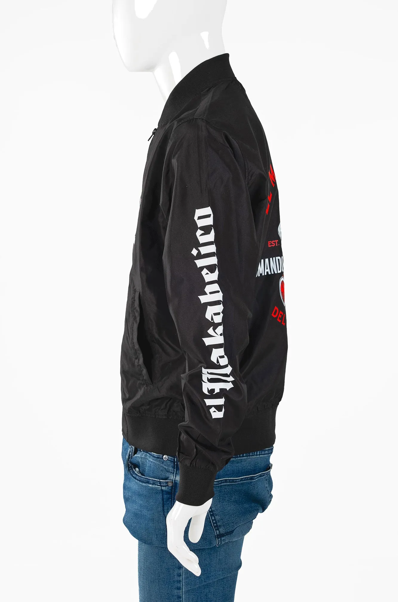 Makabelico Gas Mask Bomber