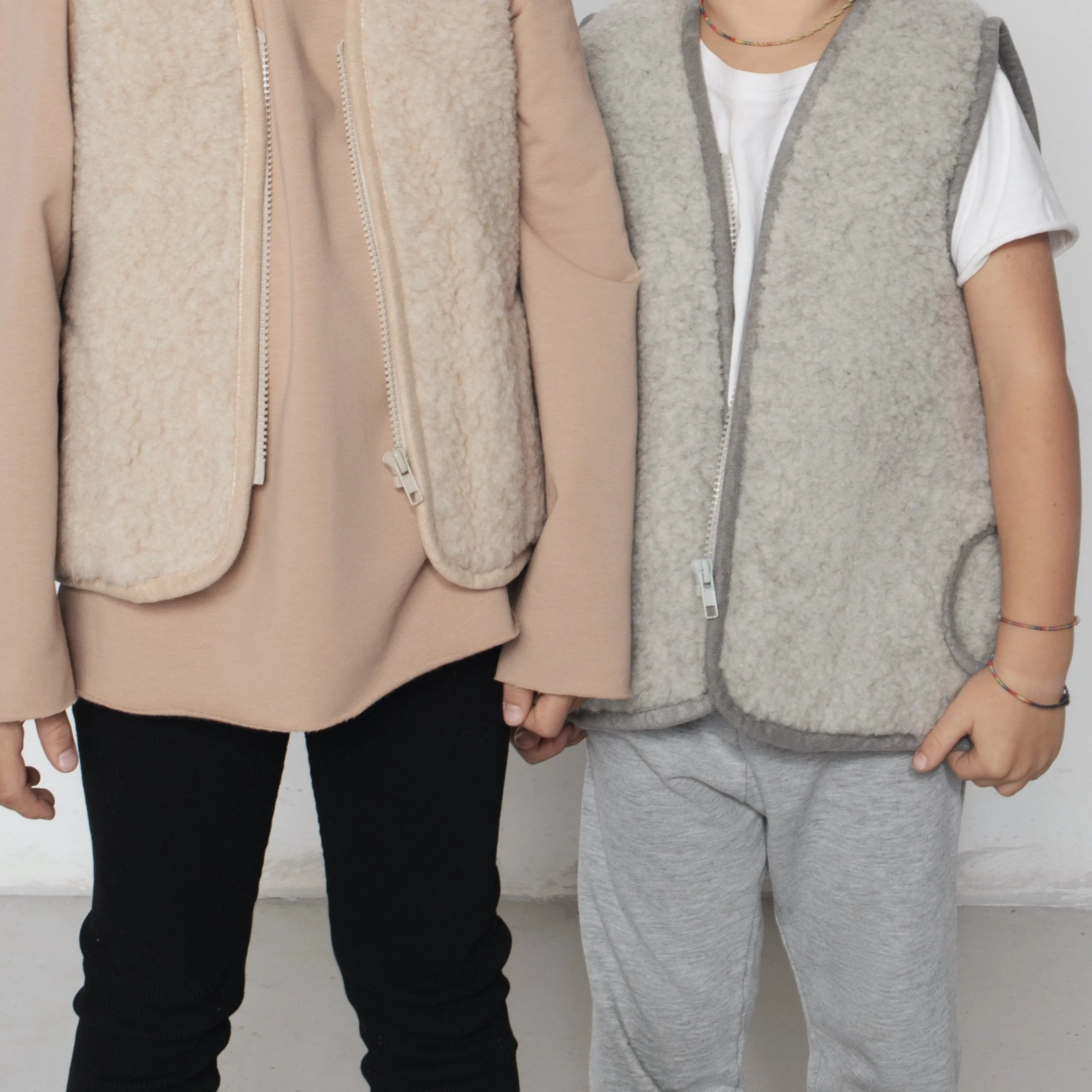 MAMA Clara 100% Wool Vest (Grey)