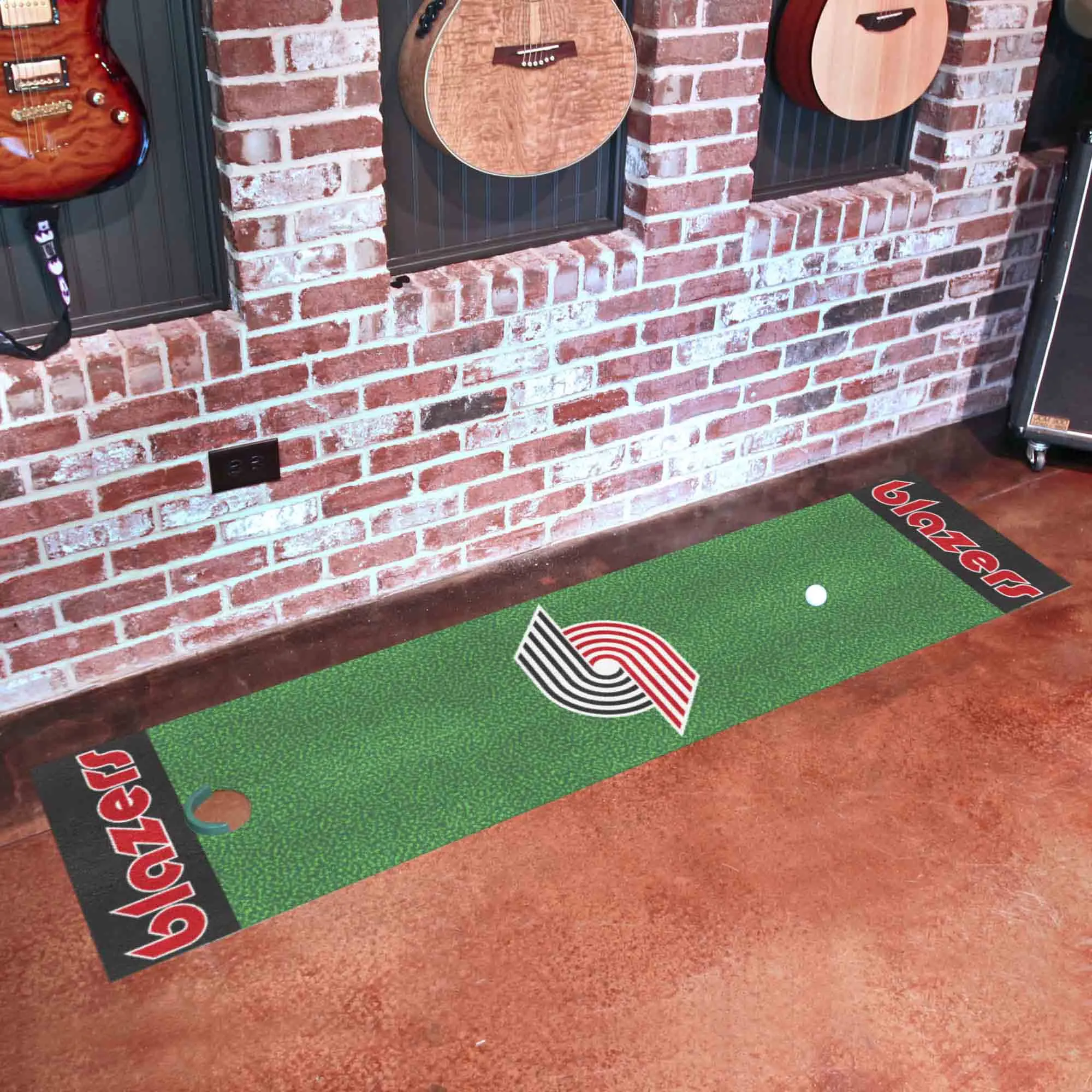 NBAV ? Portland Trail Blazers Putting Green Mat