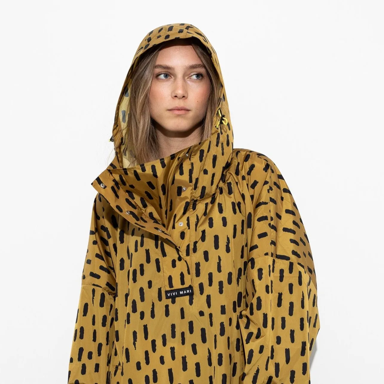 Raincoat drops mustard/black