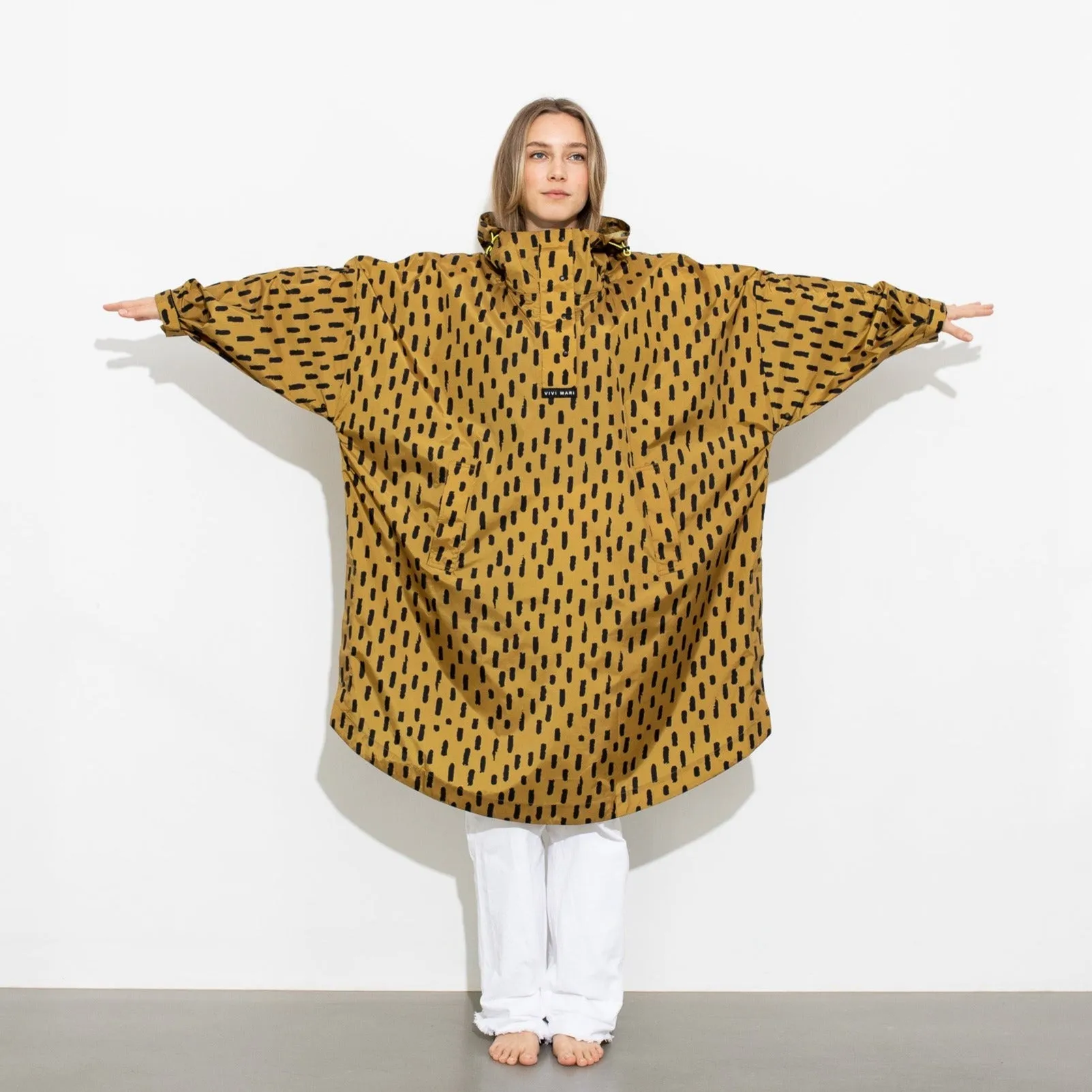 Raincoat drops mustard/black
