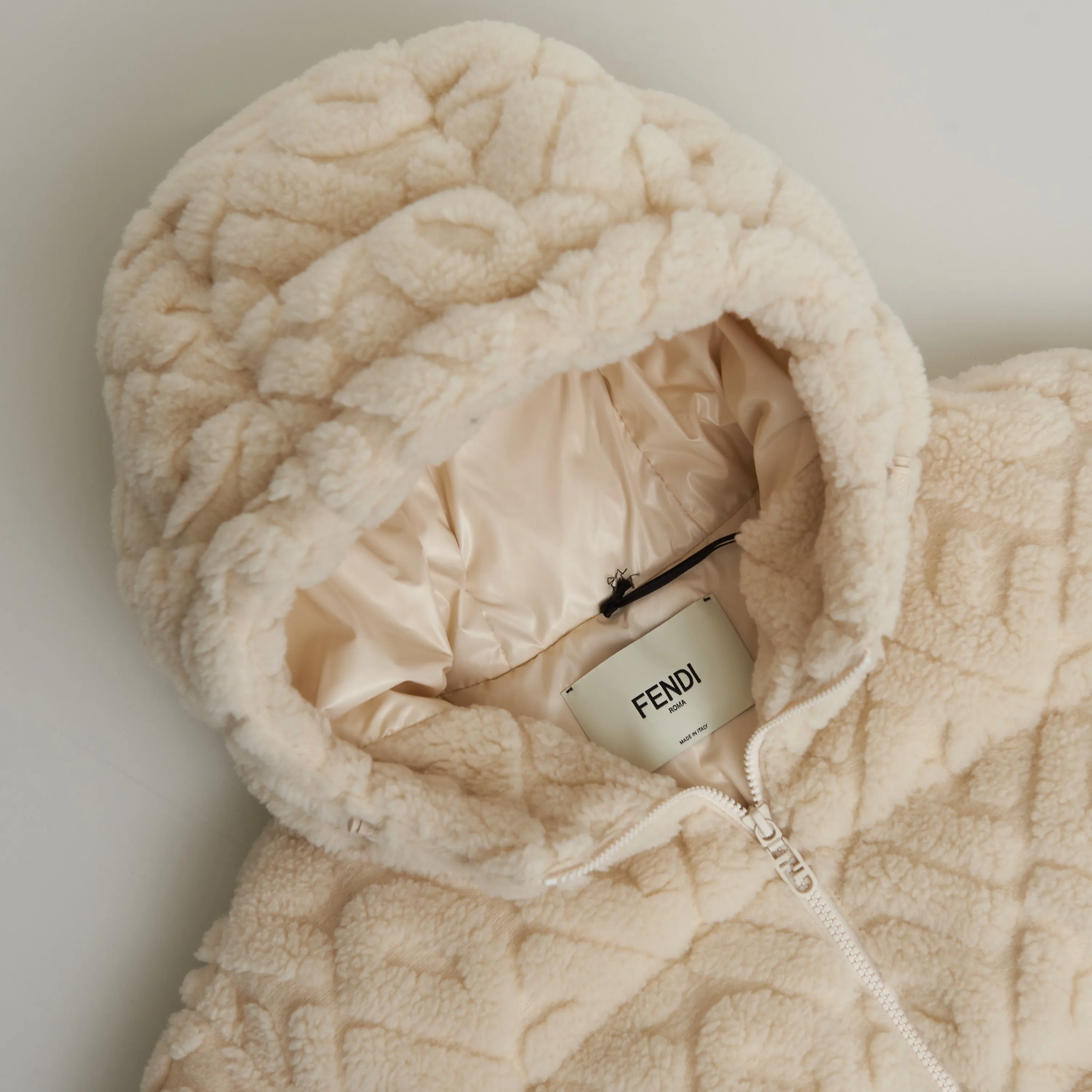 Short Blouson Jacket - White Wool, FF Motif, Drawstring