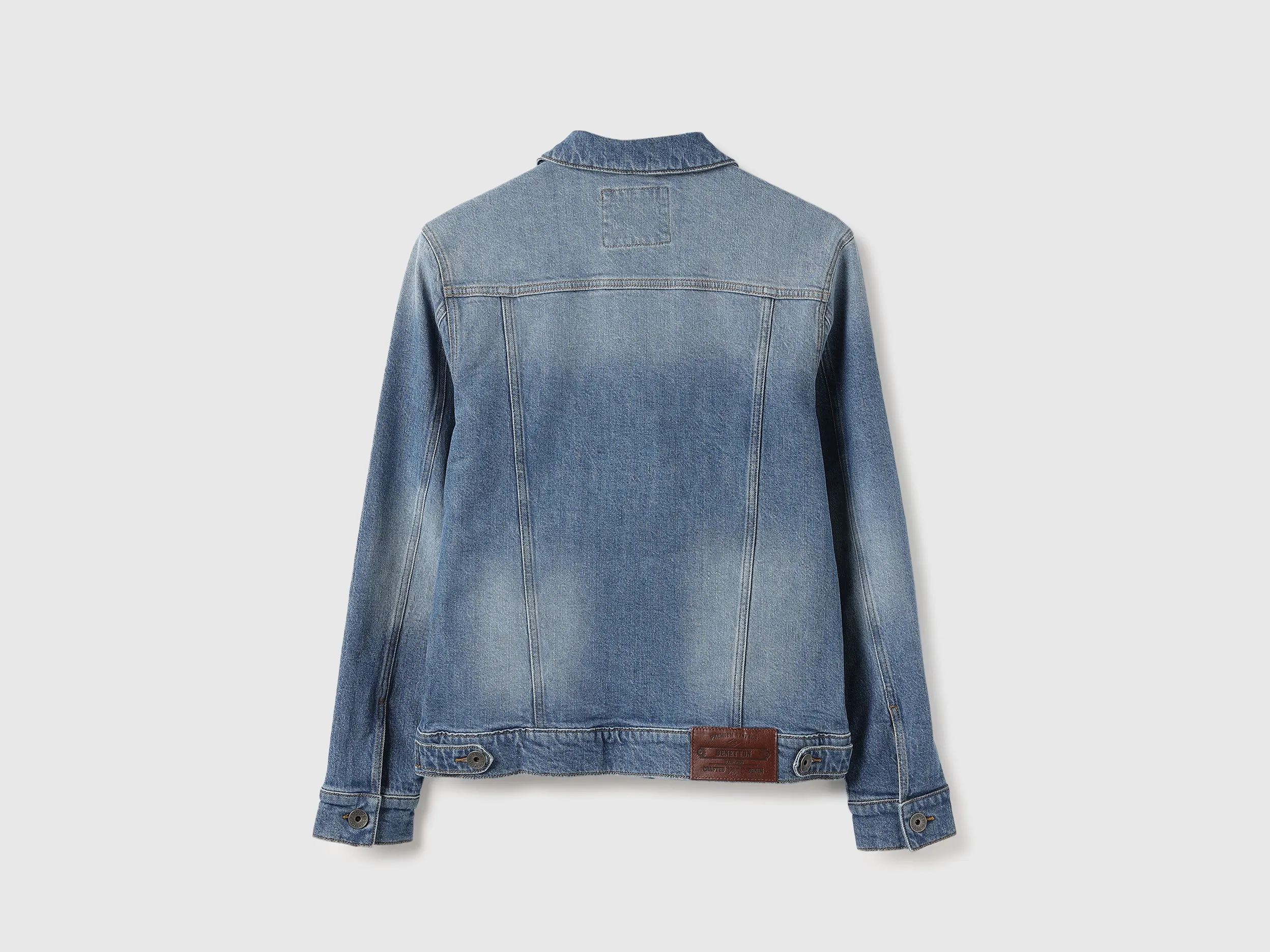 Slim Fit Spread Collar Solid Denim Jacket