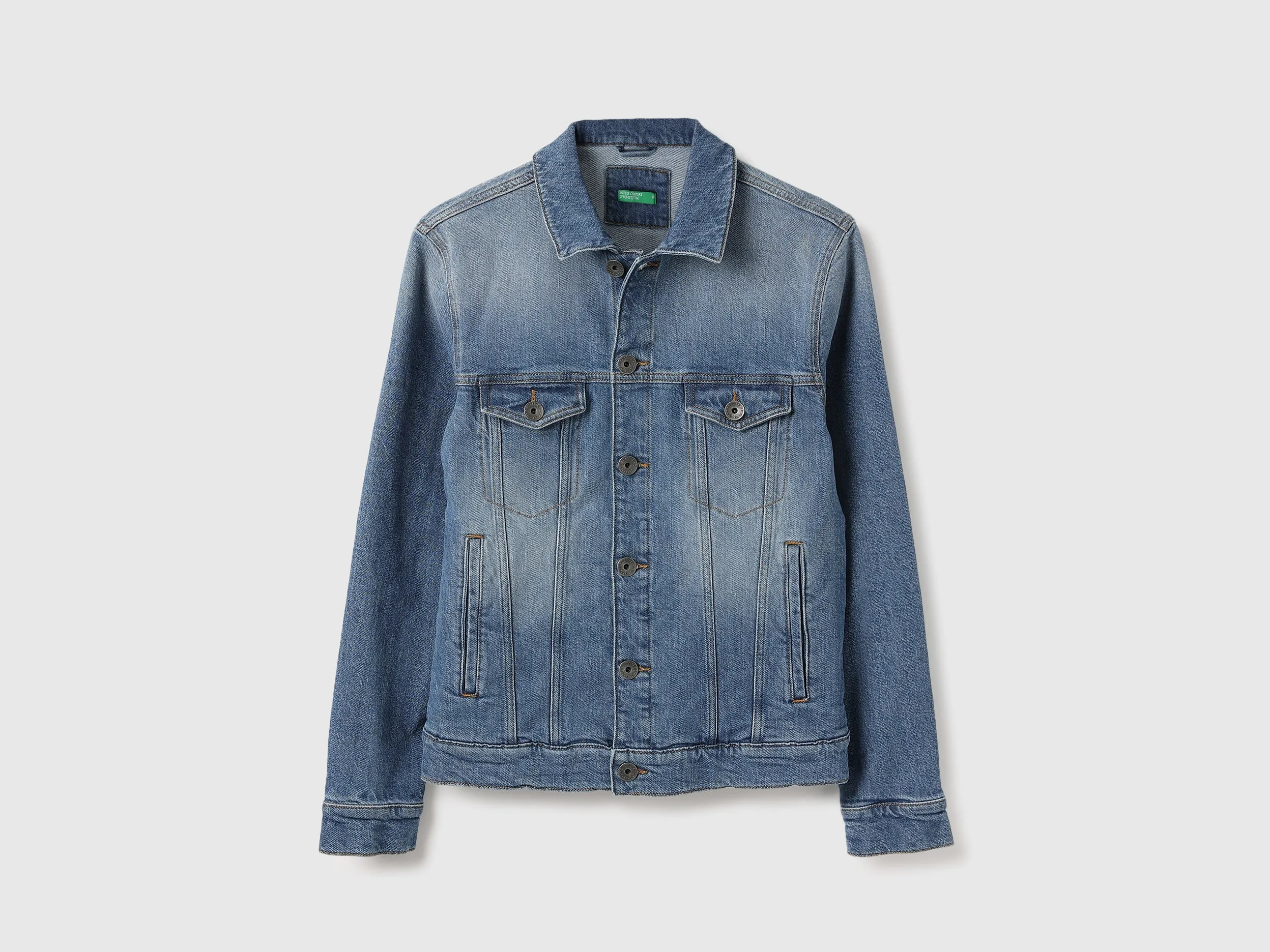 Slim Fit Spread Collar Solid Denim Jacket