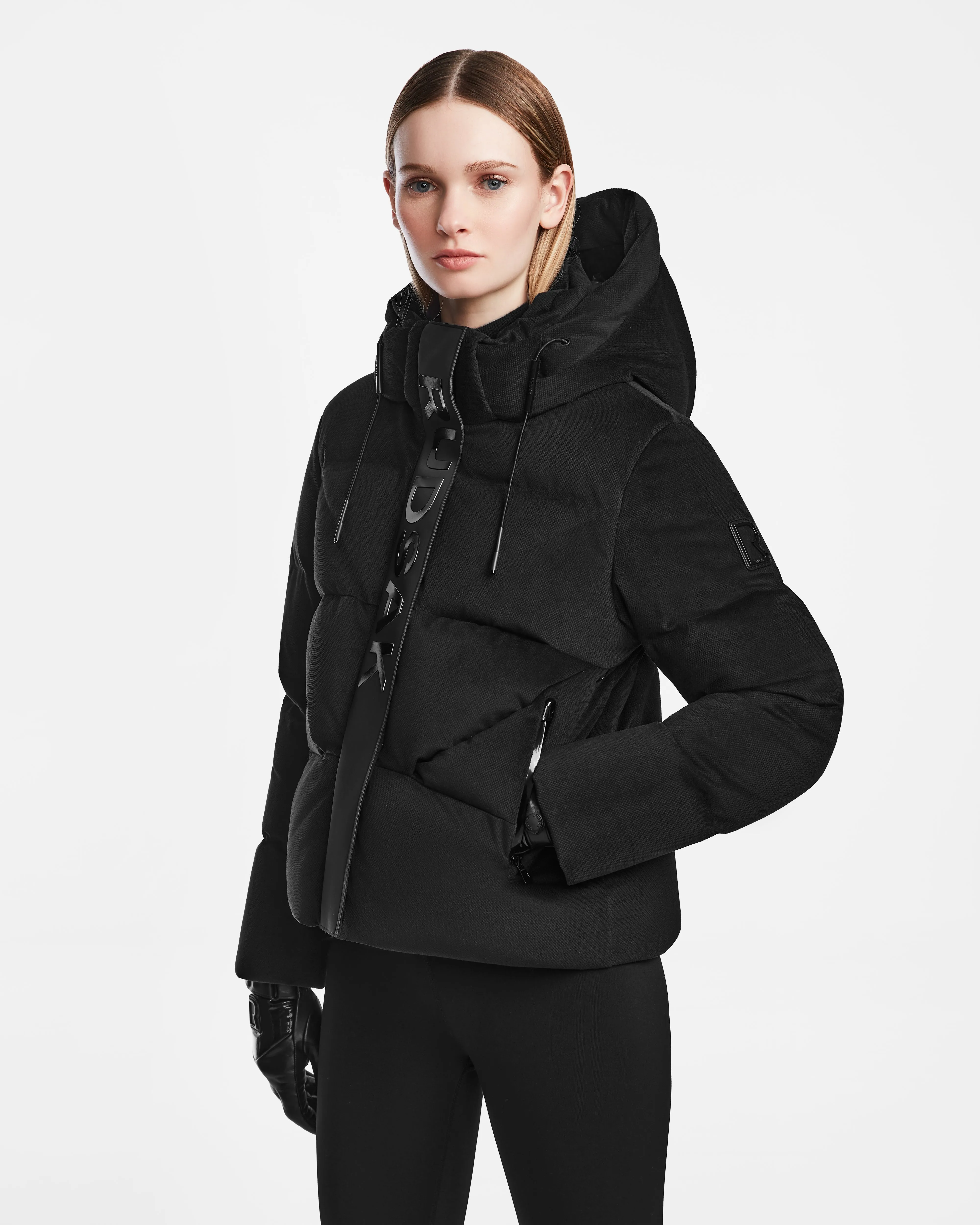 STEFANIE V - L124518 Black