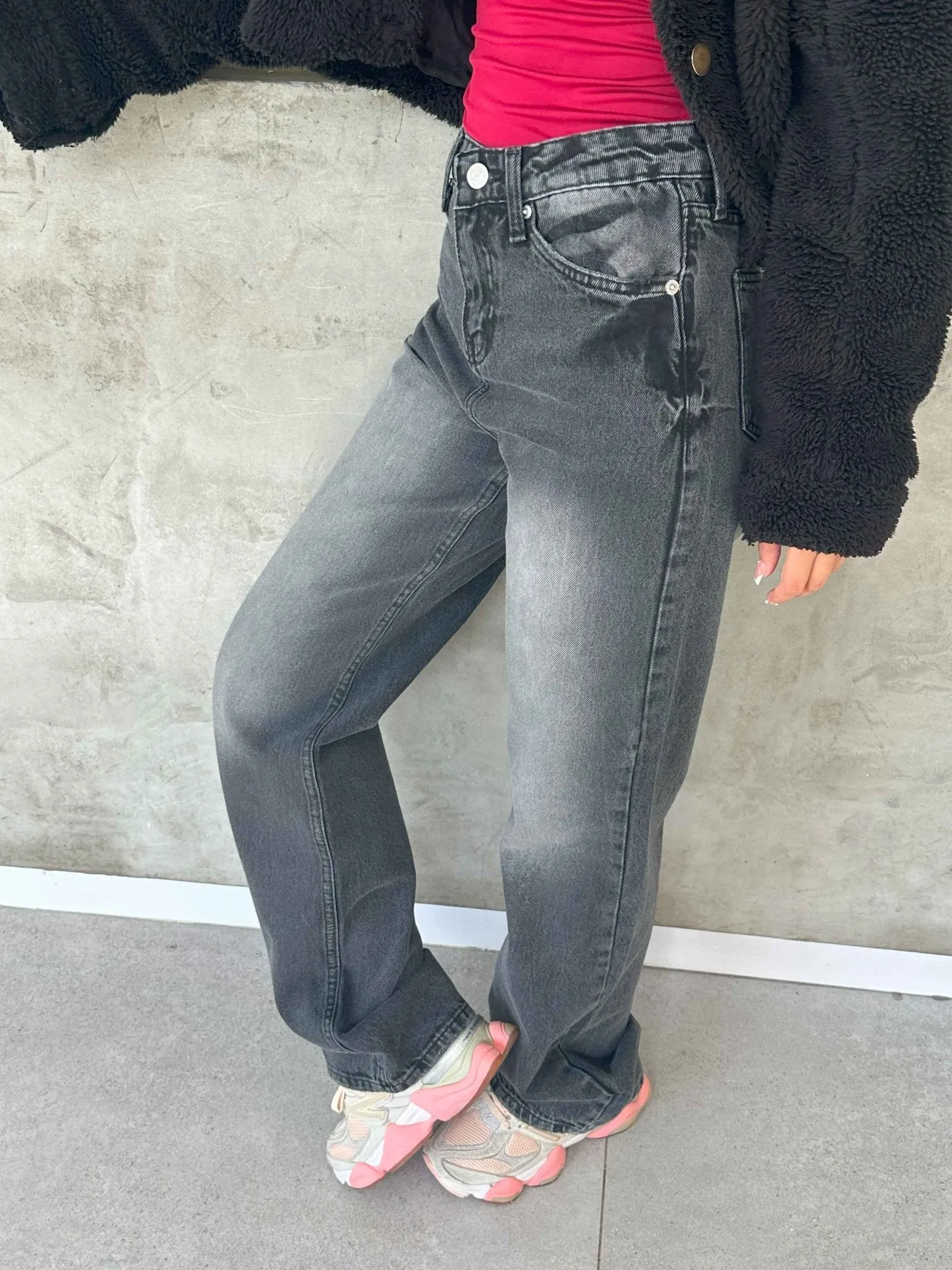 Straight Leg - Faded Grey Jeans.
