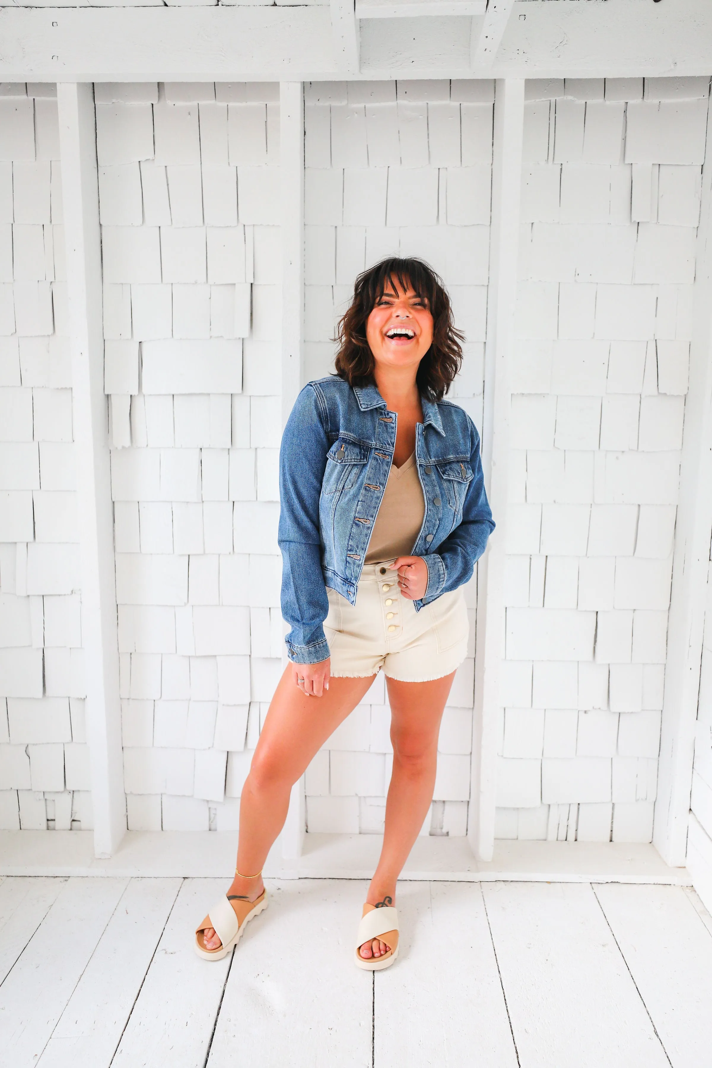 The Julia Cropped Denim Jacket - Capitalized