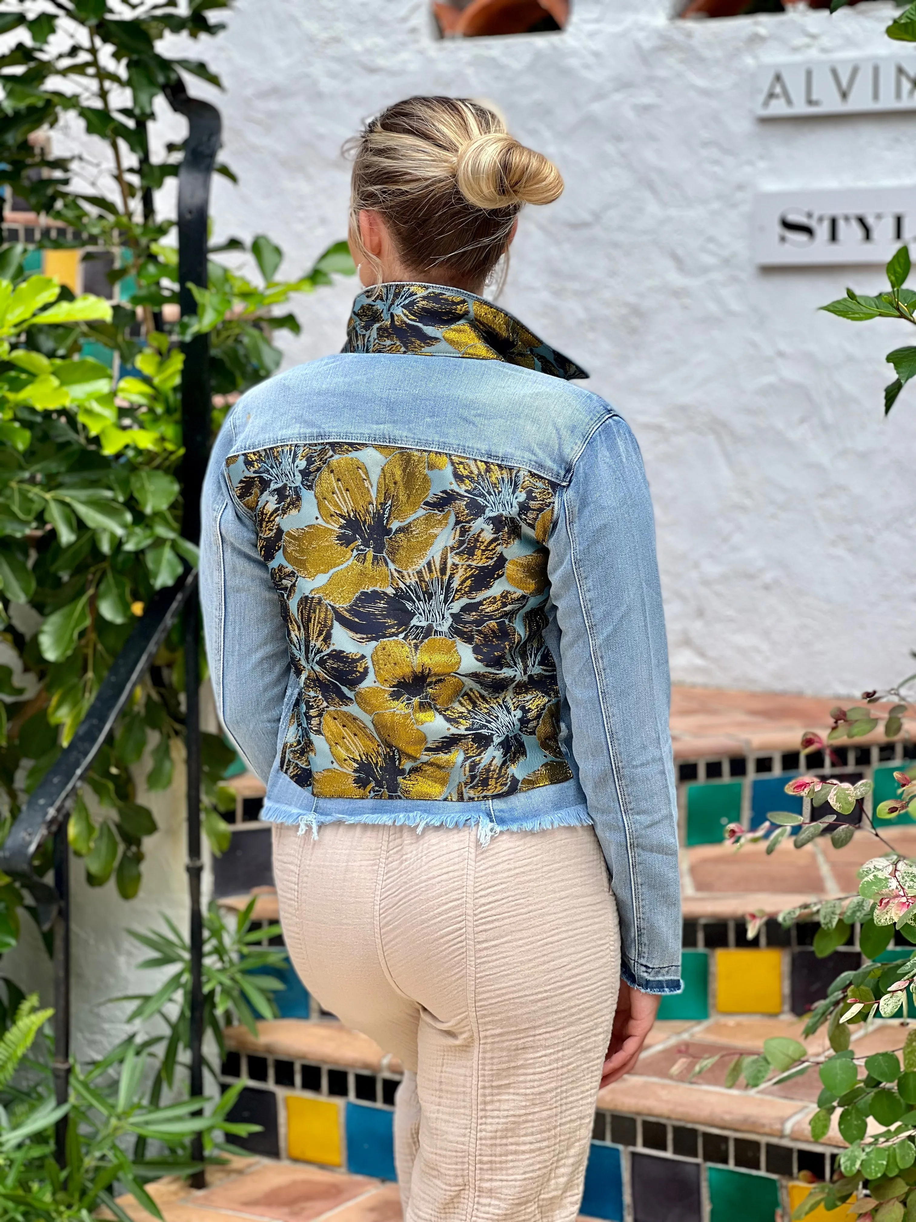 The Light Denim Jacket / Golden Flower
