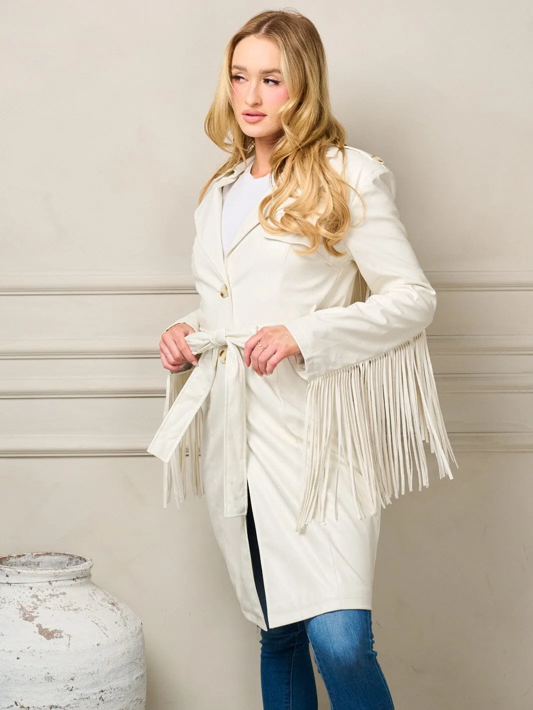 WOMEN'S LONG SLEEVE BUTTON CLOSURE PU PLEATHER FRINGE JACKET