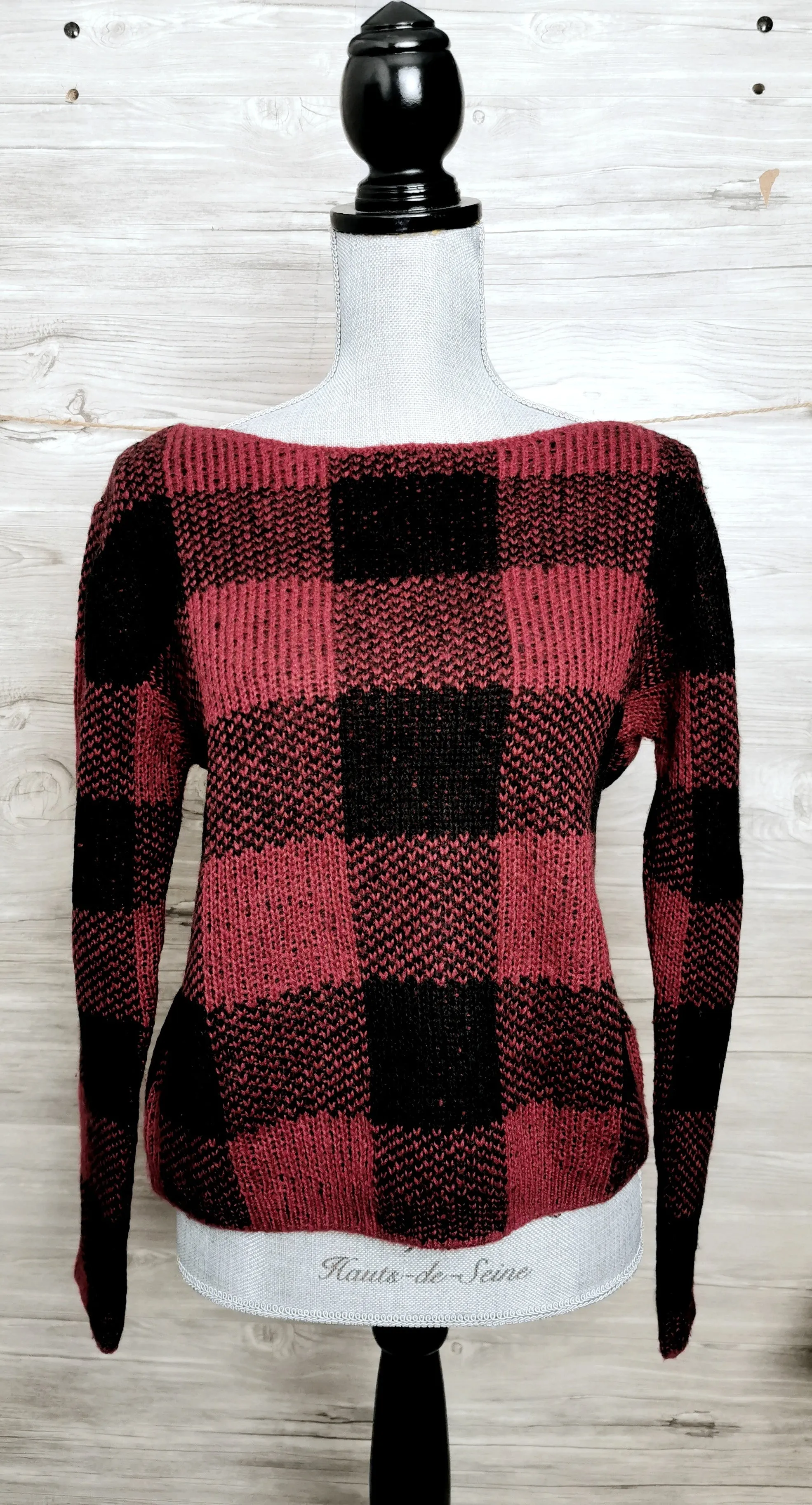 WOMENS SIZE MEDIUM - The GAP, Soft Knit Blend, Boatneck Sweater EUC B53