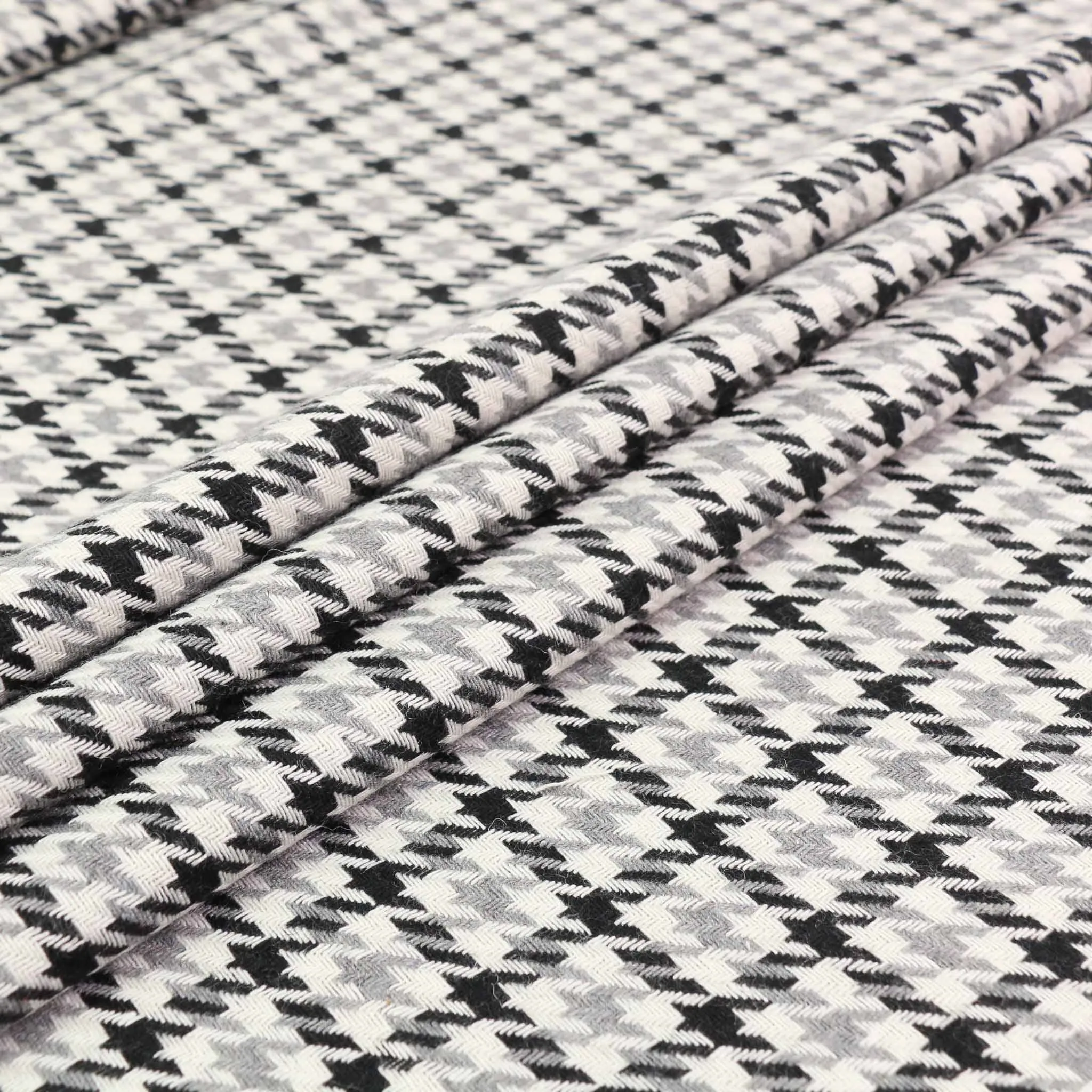 Wool blend suiting -  Black, white, grey