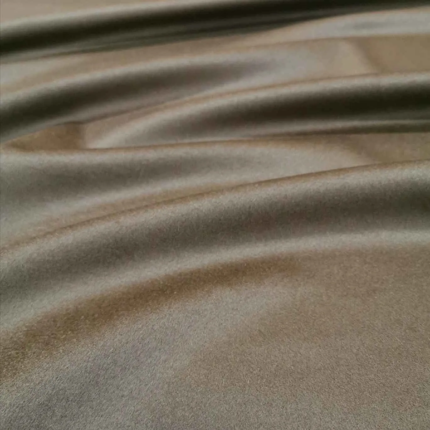 Wool, Cashmere Look in Walnut - 58cm piece
