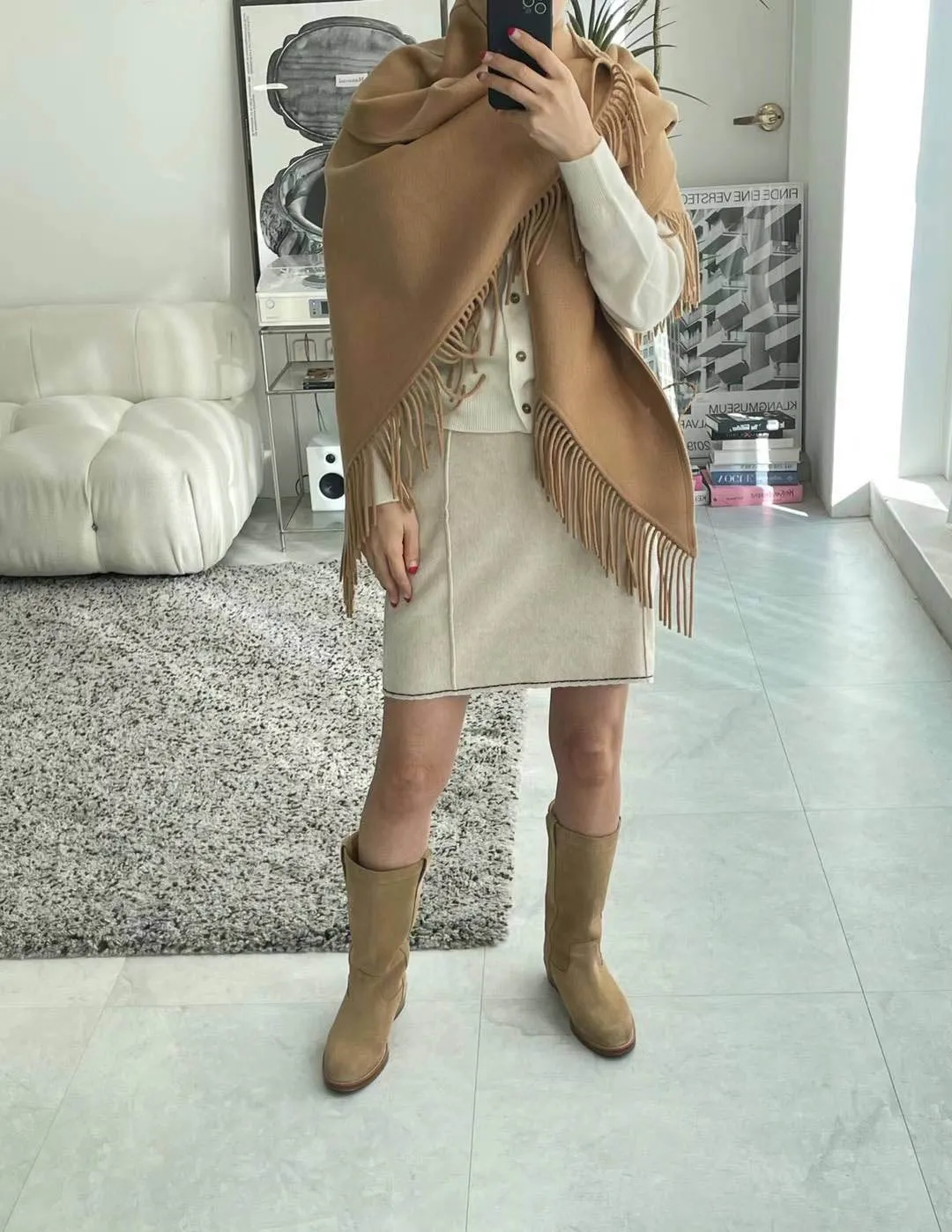 WOOL FRINGE SHAWL